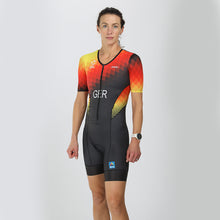 Laden Sie das Bild in den Galerie-Viewer, Zoot/DTU Triathloneinteiler Aero Full Zip Damen