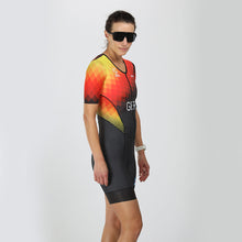 Laden Sie das Bild in den Galerie-Viewer, Zoot/DTU Triathloneinteiler Aero Full Zip Damen