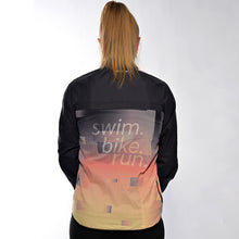 Laden Sie das Bild in den Galerie-Viewer, Zoot/DTU Laufjacke "Tri Earth (Desert)" Damen