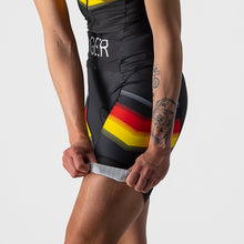 Laden Sie das Bild in den Galerie-Viewer, Castelli/DTU Triathloneinteiler Sanremo Damen