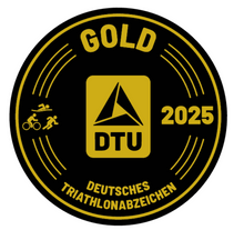 Laden Sie das Bild in den Galerie-Viewer, Deutsches Triathlonabzeichen Gold
