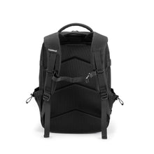 Laden Sie das Bild in den Galerie-Viewer, Rucksack mit Patch-Klebefläche
