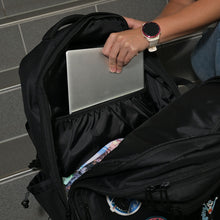 Laden Sie das Bild in den Galerie-Viewer, Rucksack mit Patch-Klebefläche
