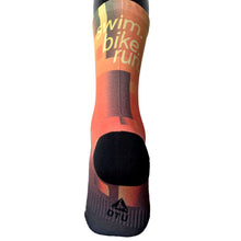 Laden Sie das Bild in den Galerie-Viewer, Zoot/DTU Socken "Tri Earth (Desert)"
